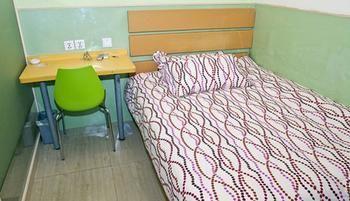 Home Inn Shanghai Shibei Industrial Park Changzhong Road Metro Station Baoshan (Yunnan) Eksteriør billede